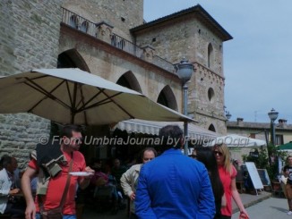 O-live a Bevagna una festa di colori, un borgo tutto da gustare