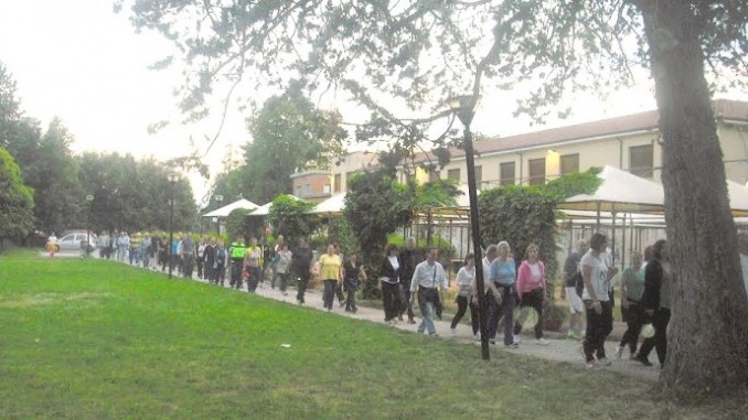 Folignocammina va fino a Fiamenga