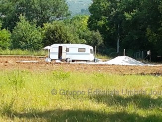campo rom Protesta Piazza Umbra