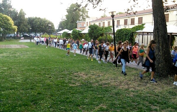 Passeggiare a Foligno attraverso sei spazi giardino del 1600