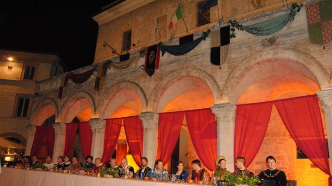 Banchetto rinascimentale, in cinquecento alla Fuga del Bove