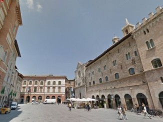 Coronavirus, a Foligno chiusura servizi educativi Comune, rinviati spettacoli