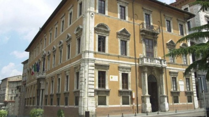 Officina della Memoria, presentazione volume Politica ed istituzioni in Umbria