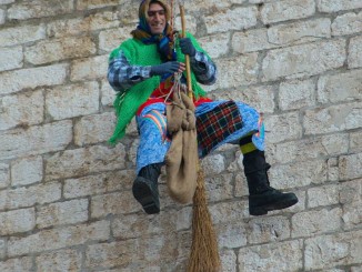 Montefalco, la Befana scenderà dalla terrazza del palazzo comunale