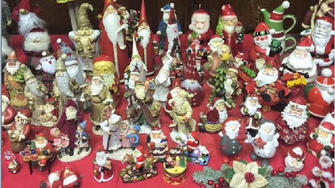 Babbo Natale, 700 miniature, aperta mostra fino 6 gennaio Provenienti da tutto il mondo e un presepe realizzato con materiale da riciclo nel segno dell’integrazione tra i popoli