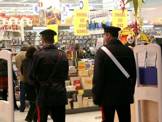 Tre ladri rubavano nei supermercati di Foligno, denunciati. Le refurtive, recuperate, sono state restituite ai proprietari 