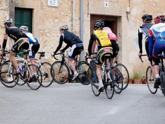 Tirreno-Adriatico: vietata vendita di bevande in vetro e lattine