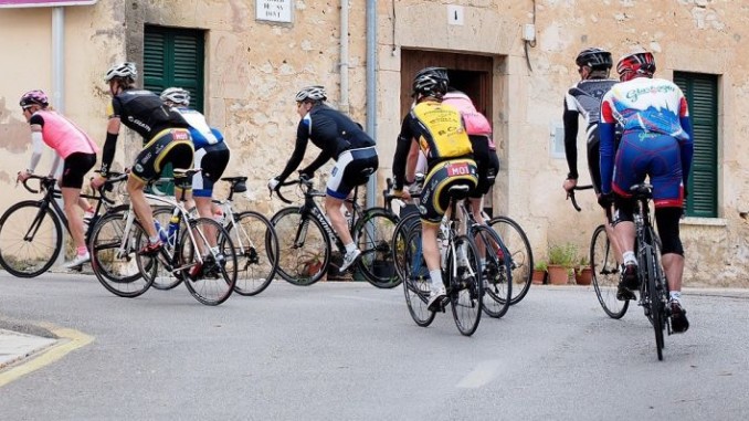Tirreno-Adriatico: vietata vendita di bevande in vetro e lattine