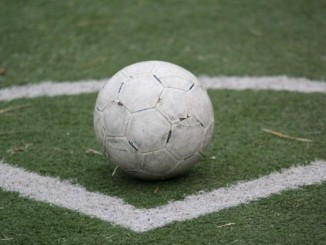 Calcio, serie D, finisce a reti bianche Ponsacco-Foligno