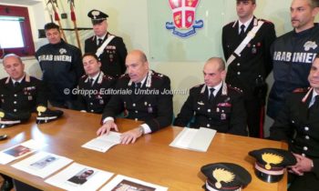 Cocaina e soldi sequestrati, a Foligno arrestate due persone