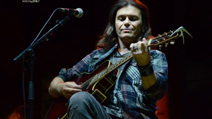 Gianluca Grignani in versione acustica all’Auditorium di Foligno