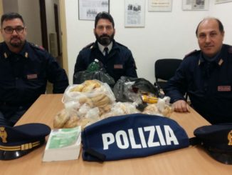 Improvvisato “ambulante” vende panini e snack sul treno di Foligno, multa salatissima per lui