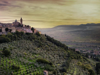 Con #Umbriamoto il 25 e 26 marzo 2017 anche Trevi e Bevagna