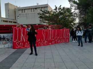 Scuola, a Foligno proteste studentesche e FGC in piazza