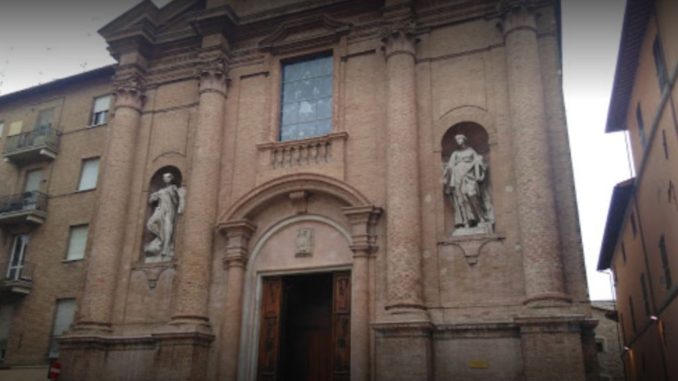 Festività Madonna del Piantoa Foligno, anticipata Ztl alle 7,30 in via Garibaldi