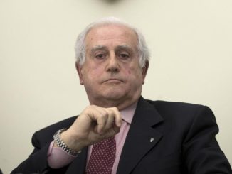 Bevagna conferisce la cittadinanza onoraria a Roberto Fabbricini