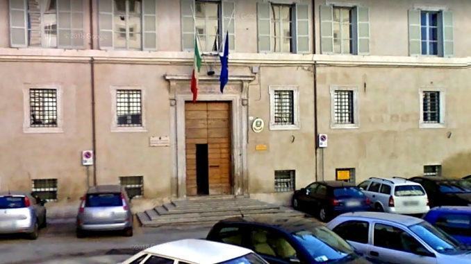 100mila euro più iva non dichiarati da centro estetico illegale a Foligno
