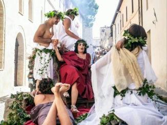 Basta campagna odio e distruzione, Enologica riprogrammata causa Covid