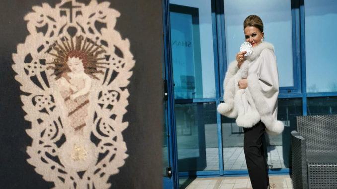 Ambra Cenci e i suoi "canivet" deliziosi cartoncini intagliati a merletto