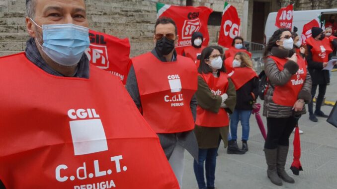 Spettacolo, lavoro si paga, lavoratori protesta a a Foligno 17 aprile alle 11