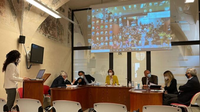 In presenza le sedute di laurea nell'Aula Magna Polo Universitario Foligno