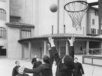 Trevi, a Villa Fabri la mostra "Pepi Merisio. Gioco!"