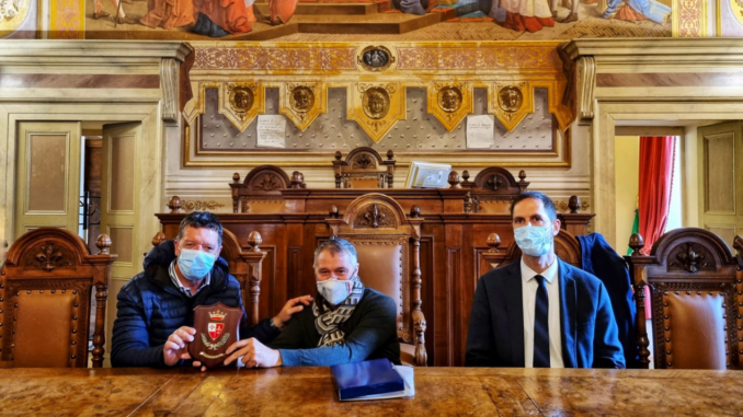 Sindaco Stefano Zuccarini riceve l’ex vicequestore Bruno Antonini