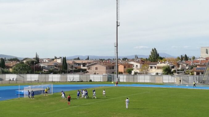 Calcio, finisce 2 a 2 tra Foligno-Sangiovannese