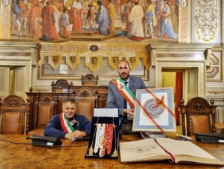 Sindaco Zuccarini riceve in Comune sindaco di Gemona, città gemellata