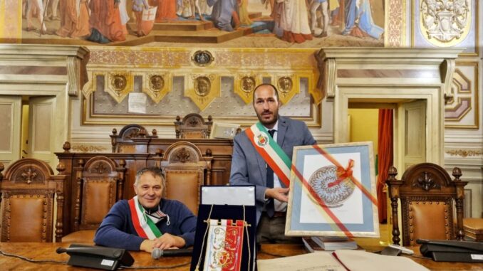 Sindaco Zuccarini riceve in Comune sindaco di Gemona, città gemellata