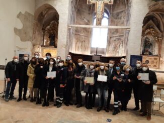 Trevi, "Volontario dell’anno 2021” in tempo di pandemia. Premiati medici, infermieri e personale socio sanitario operante nella città