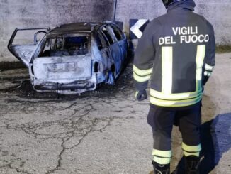 Via Tamburini a Foligno, uomo carbonizzato in auto dopo incidente