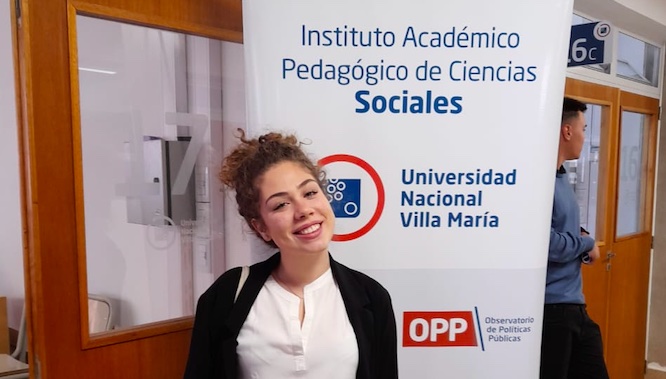 Prof per un giorno all'università argentina, la storia di Sveva Cutuli