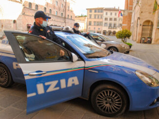 Utilizzo indebito di carte di credito rubate, la polizia arresta un 35enne