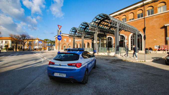 Polizia reparto Prevenzione Crimine Umbria Marche su Foligno