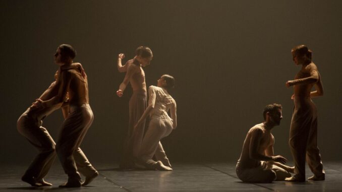 A Foligno in scena la danza con Ballade di MM Contemporary Dance Company