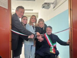 L'Istituto Scarpellini inaugura due laboratori aeronautici