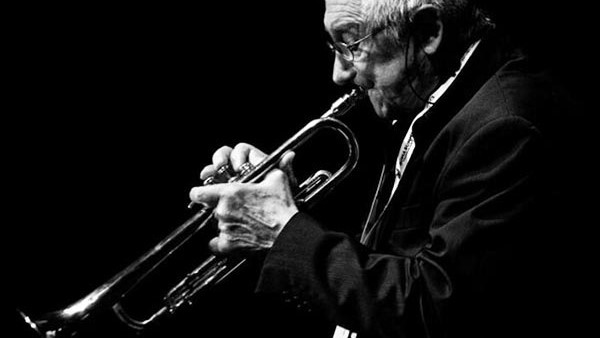 Al teatro di Gualdo Cattaneo con Cicci Santucci, il trombettista di Ennio Morricone
