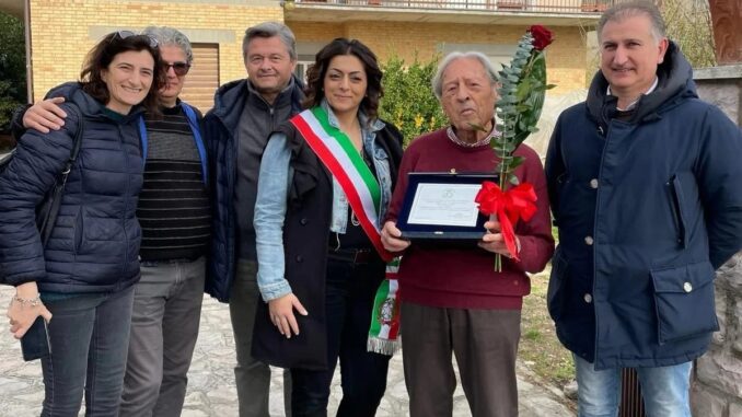 A Castel Ritaldi il dottor Tommaso Graziani festeggia 100 anni