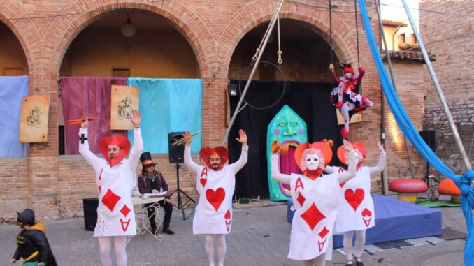 Il Carnevale dei ragazzi di Sant’Eraclio concede il bis