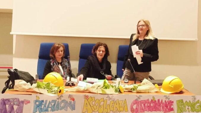 Lavori in corso, l'educazione raccontata con leggerezza a Foligno