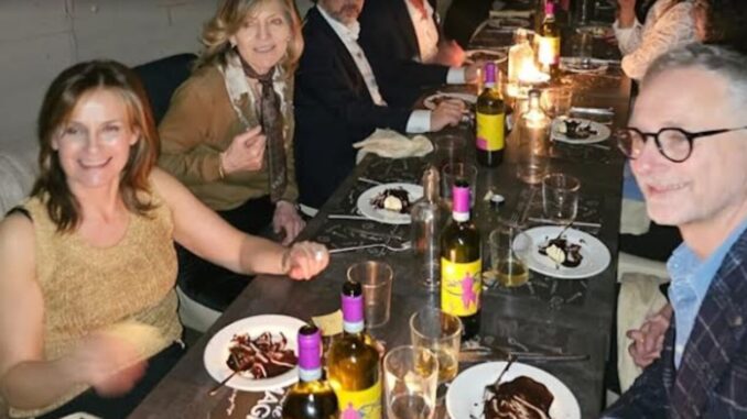 Lions Club Foligno: una "Cena al buio" per sostenere la causa dei non vedenti