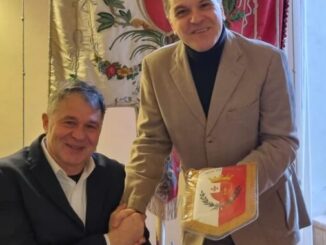 Sindaco Zuccarini premia pianista Scolastra concerto a New York