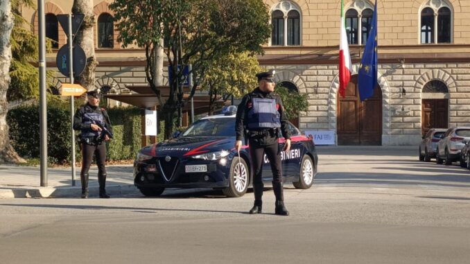 Evasione dai domiciliari e droga: arrestato 59enne a Foligno