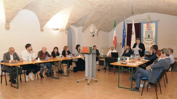 Giano dell’Umbria: Consiglio Comunale approva assestamento bilancio