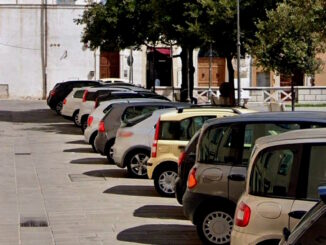 Parcheggi gratuiti per incentivare il commercio a Foligno