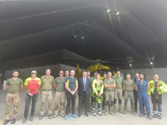 Consegnato l'hangar temporaneo per elicottero Nibbio a Foligno