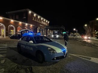 Intensificazione dei controlli della Polizia di Stato a Foligno: oltre 80 le persone controllate