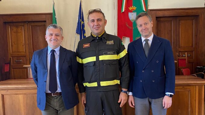 Trevi, incontro tra Comune e Vigili del Fuoco Trevi, incontro tra Comune e Vigili del Fuoco
