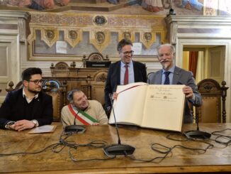 Incontro tra il sindaco di Foligno e il console del Perù